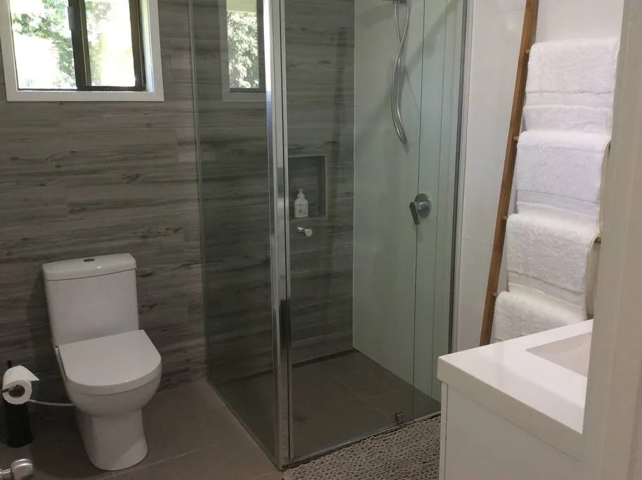 Te Are Anau - Image 15